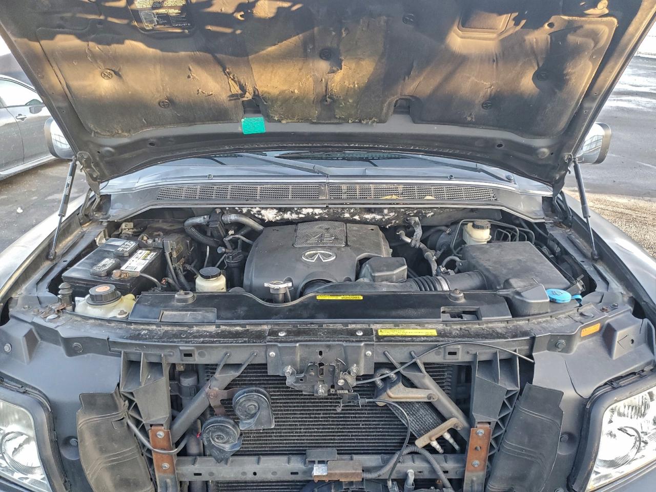 2008 INFINITI QX56 photo 12