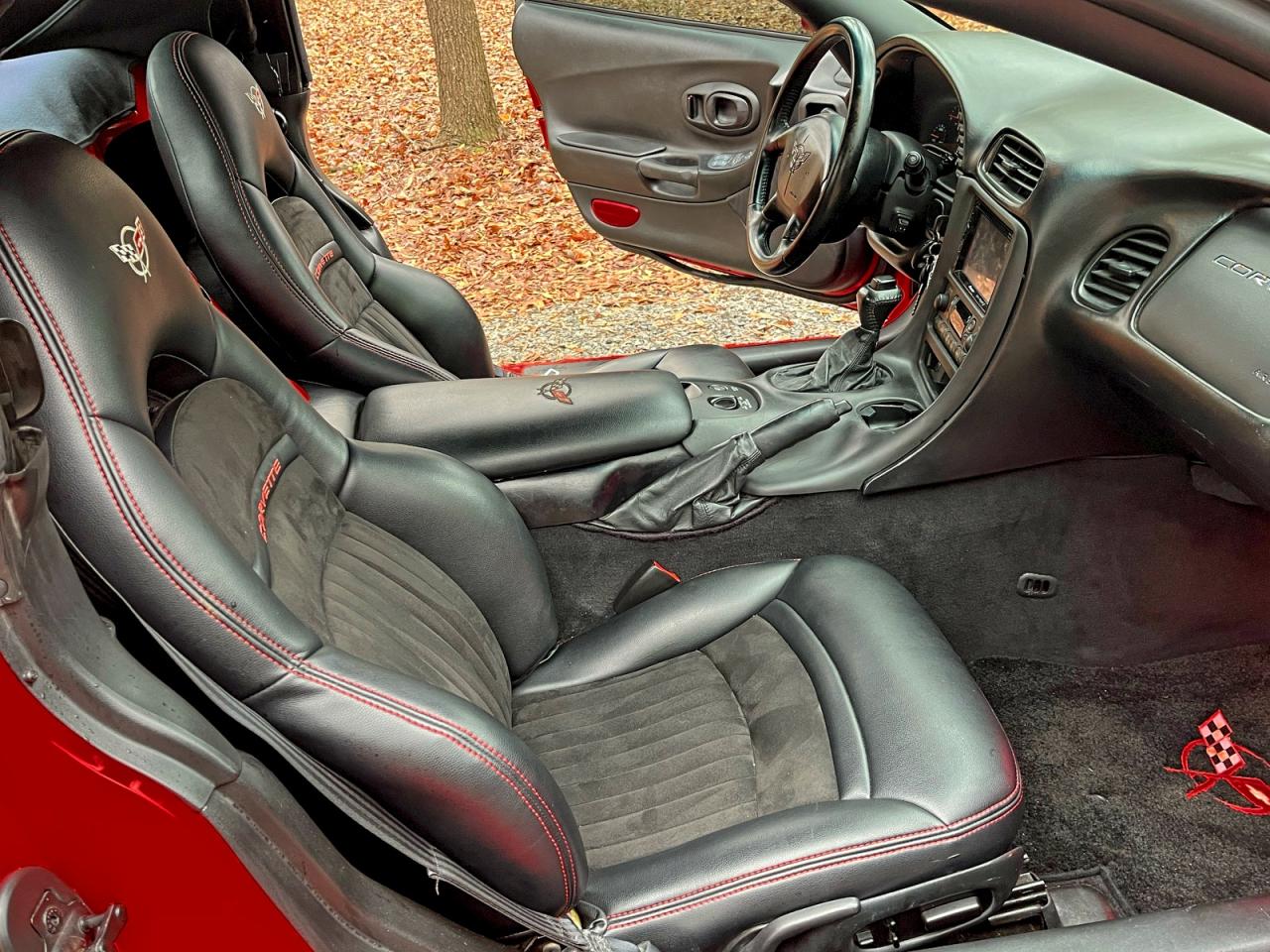 1999 CHEVROLET CORVETTE photo 5