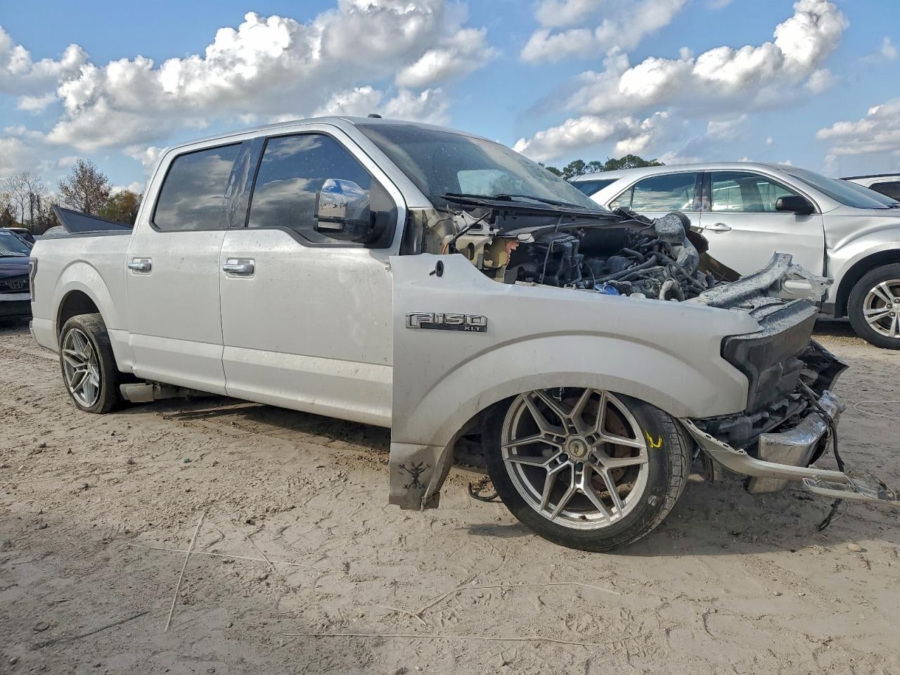 2016 FORD F150 SUPERCREW photo 7