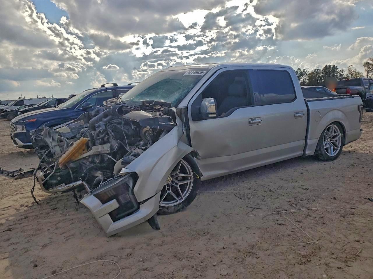 2016 FORD F150