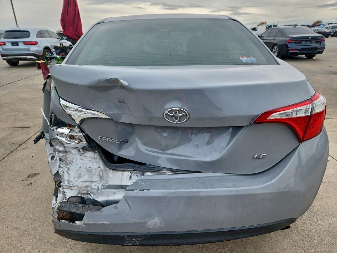 2015 TOYOTA COROLLA L photo 6