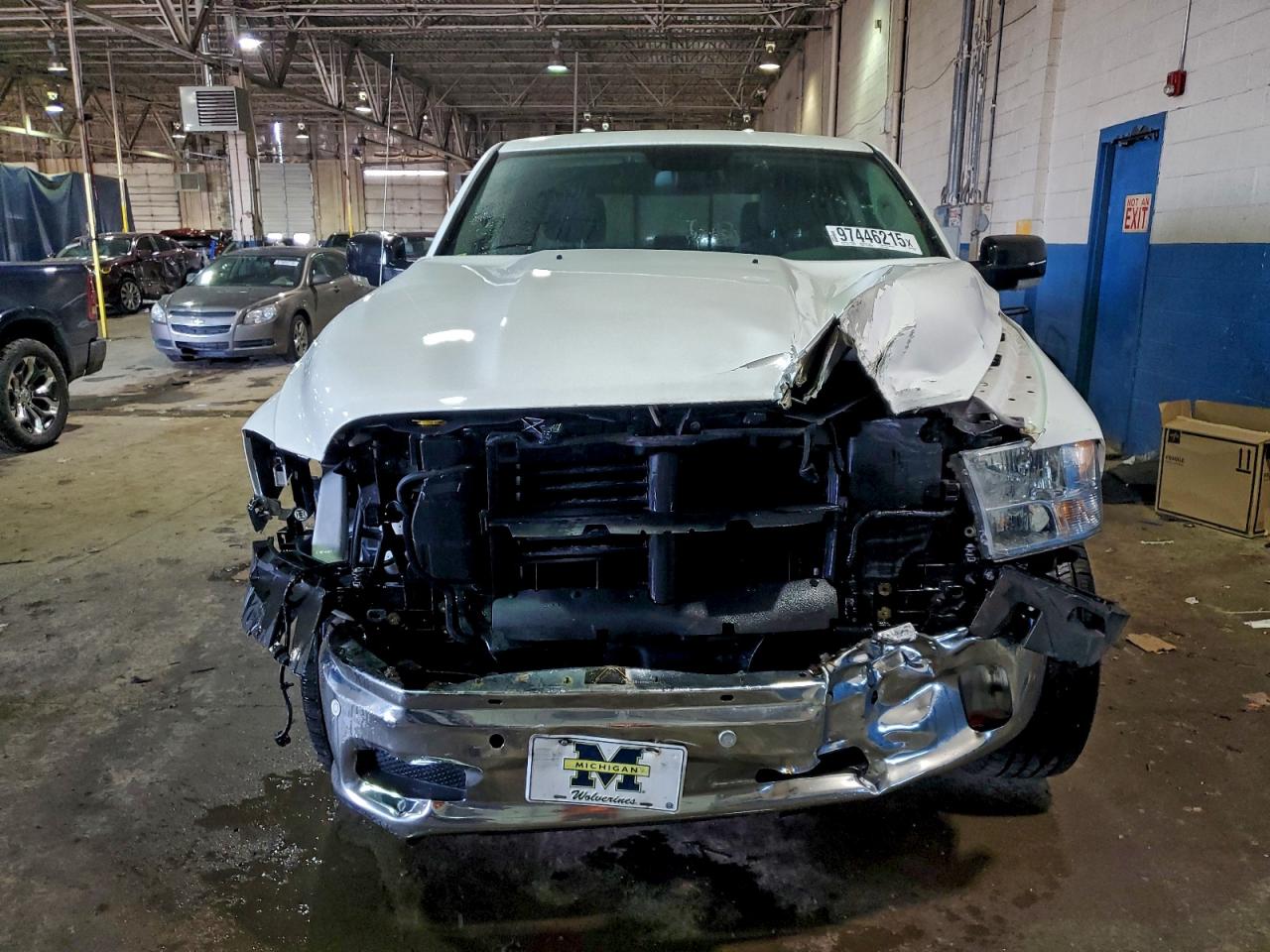 2017 RAM 1500 SLT photo 5