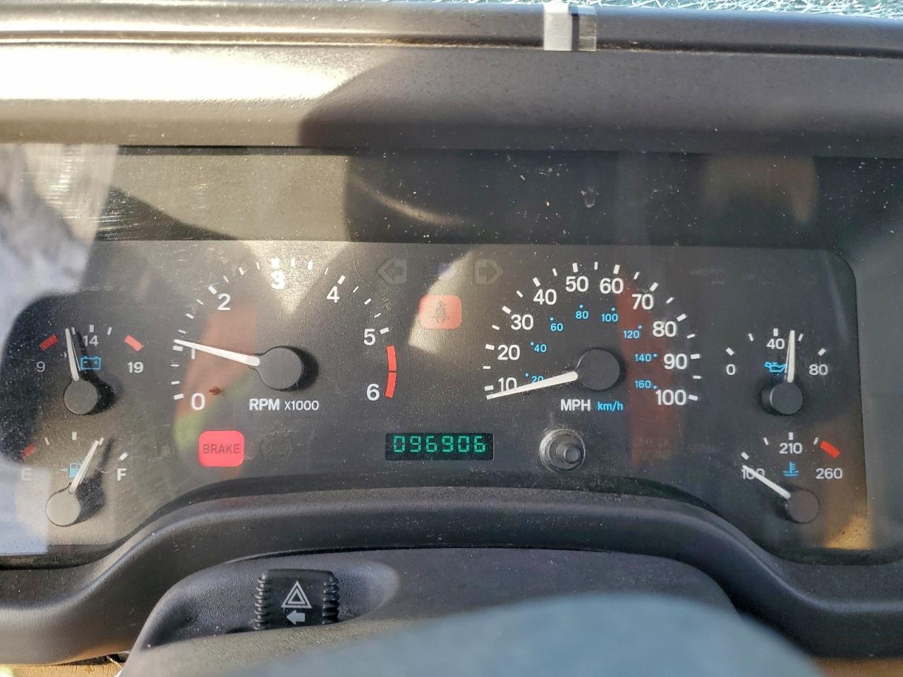 1997 JEEP WRANGLER / TJ SAHARA photo 9