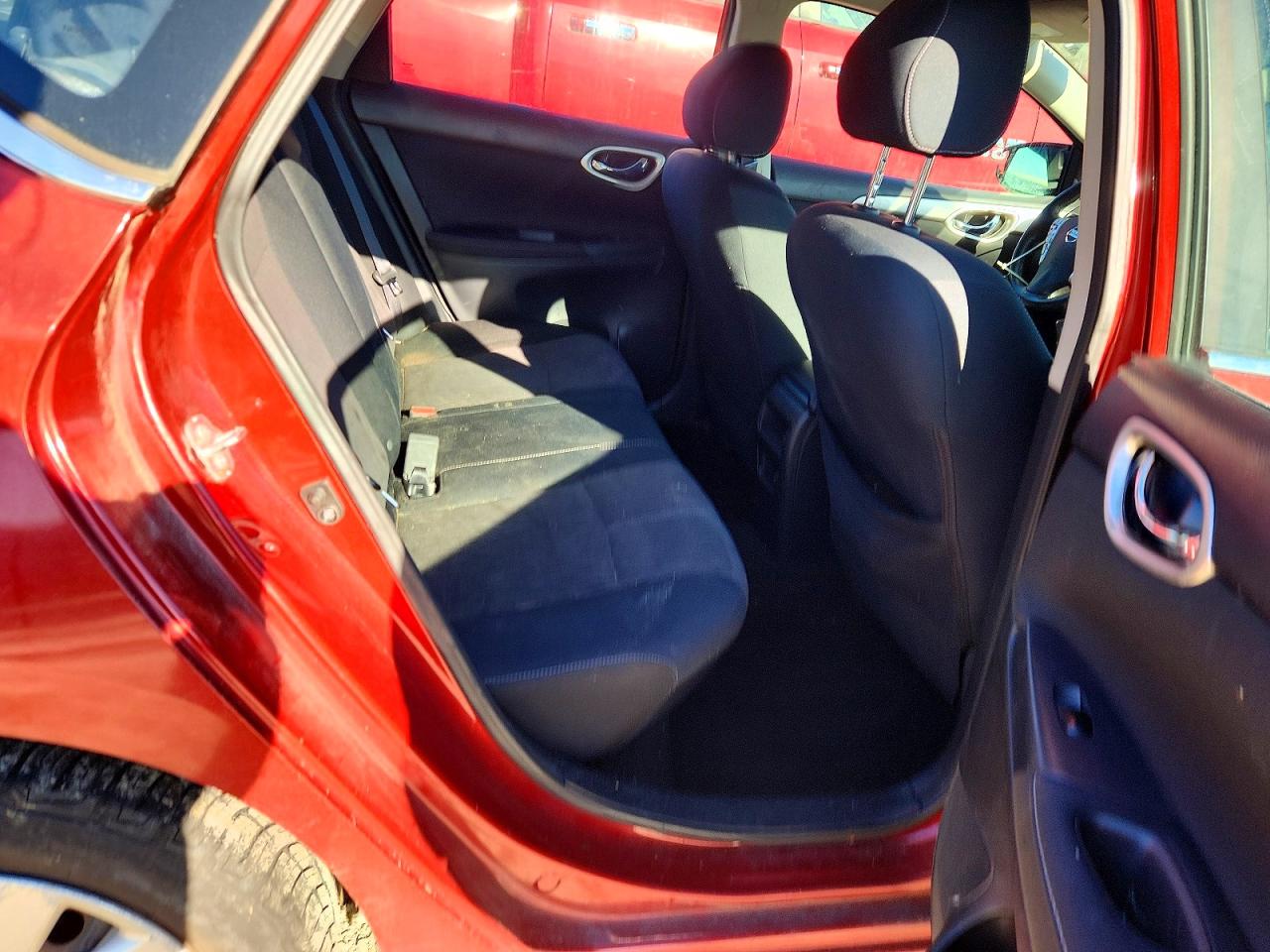 2015 NISSAN SENTRA S photo 10