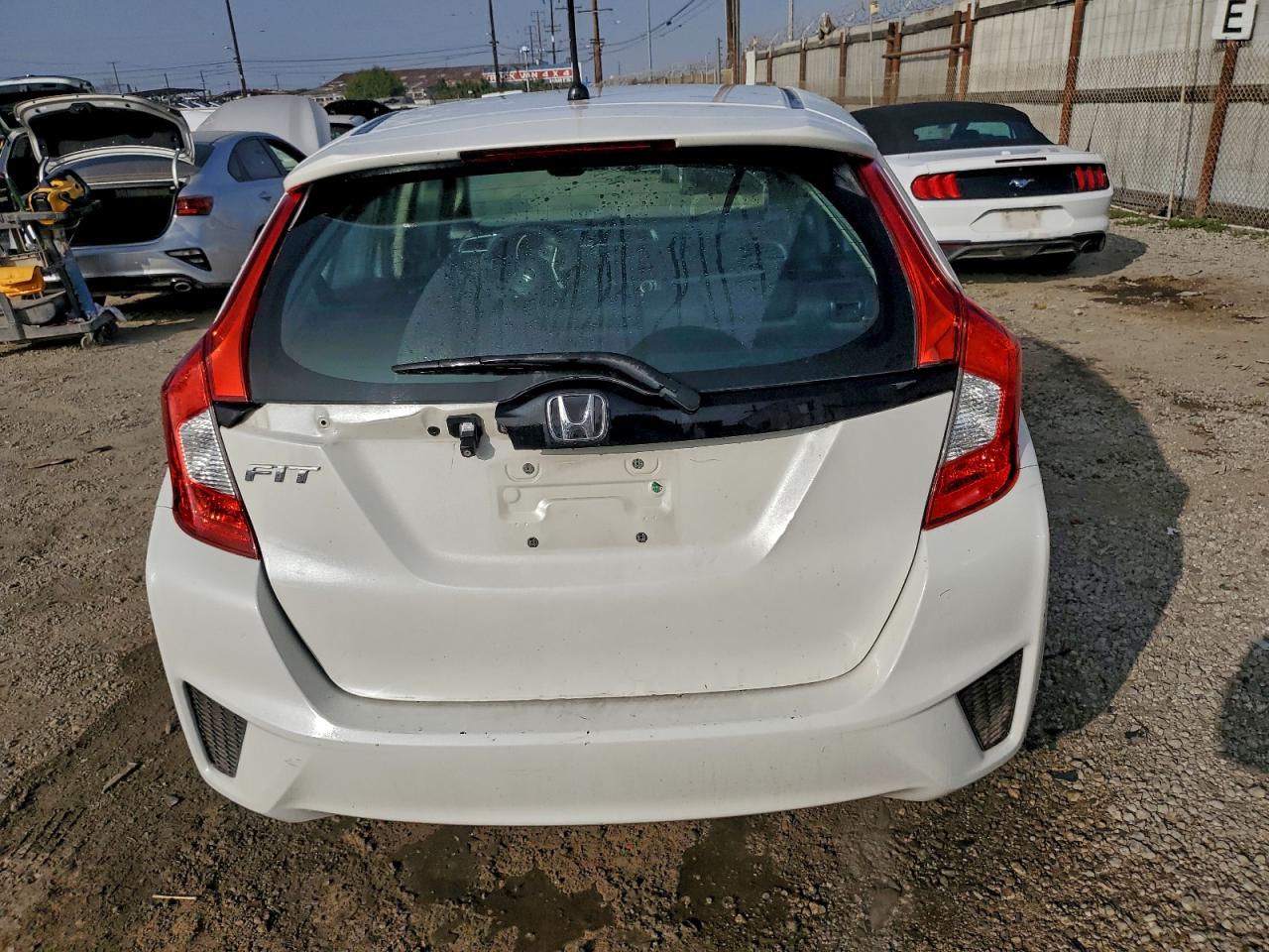 2015 HONDA FIT LX photo 6