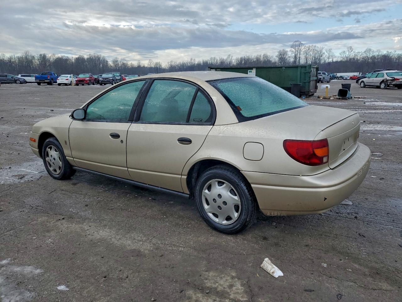 2000 SATURN SL1 photo 2