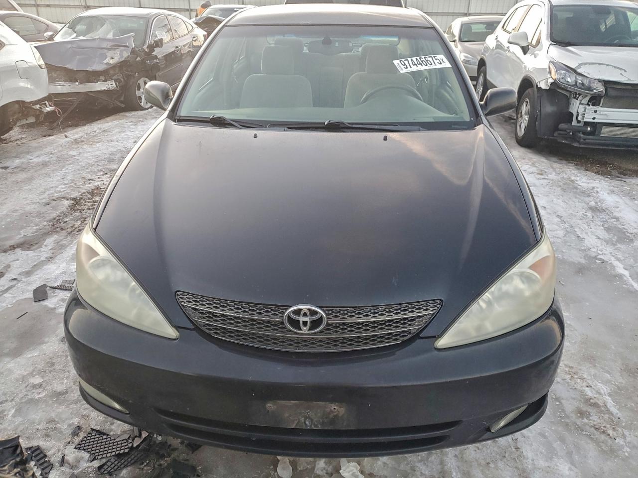 2004 TOYOTA CAMRY LE photo 5