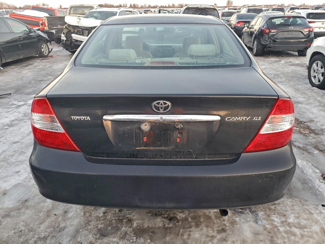 2004 TOYOTA CAMRY LE photo 6