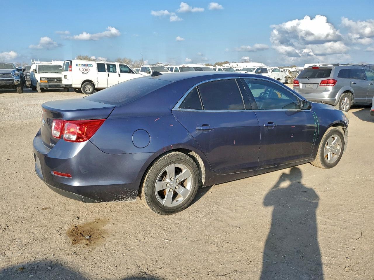 2013 CHEVROLET MALIBU LS photo 3
