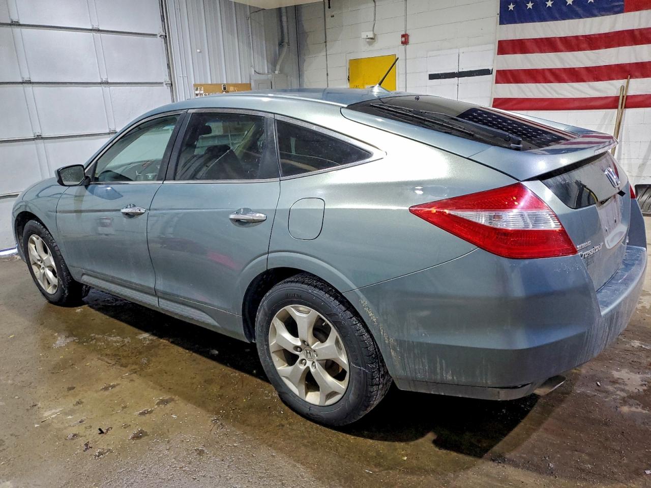 2010 HONDA ACCORD CROSSTOUR EXL photo 2