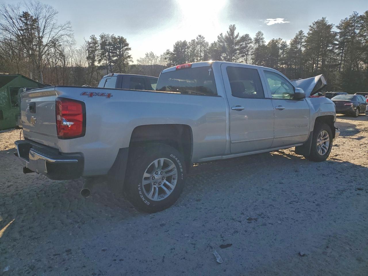 2015 CHEVROLET SILVERADO K1500 LT photo 3