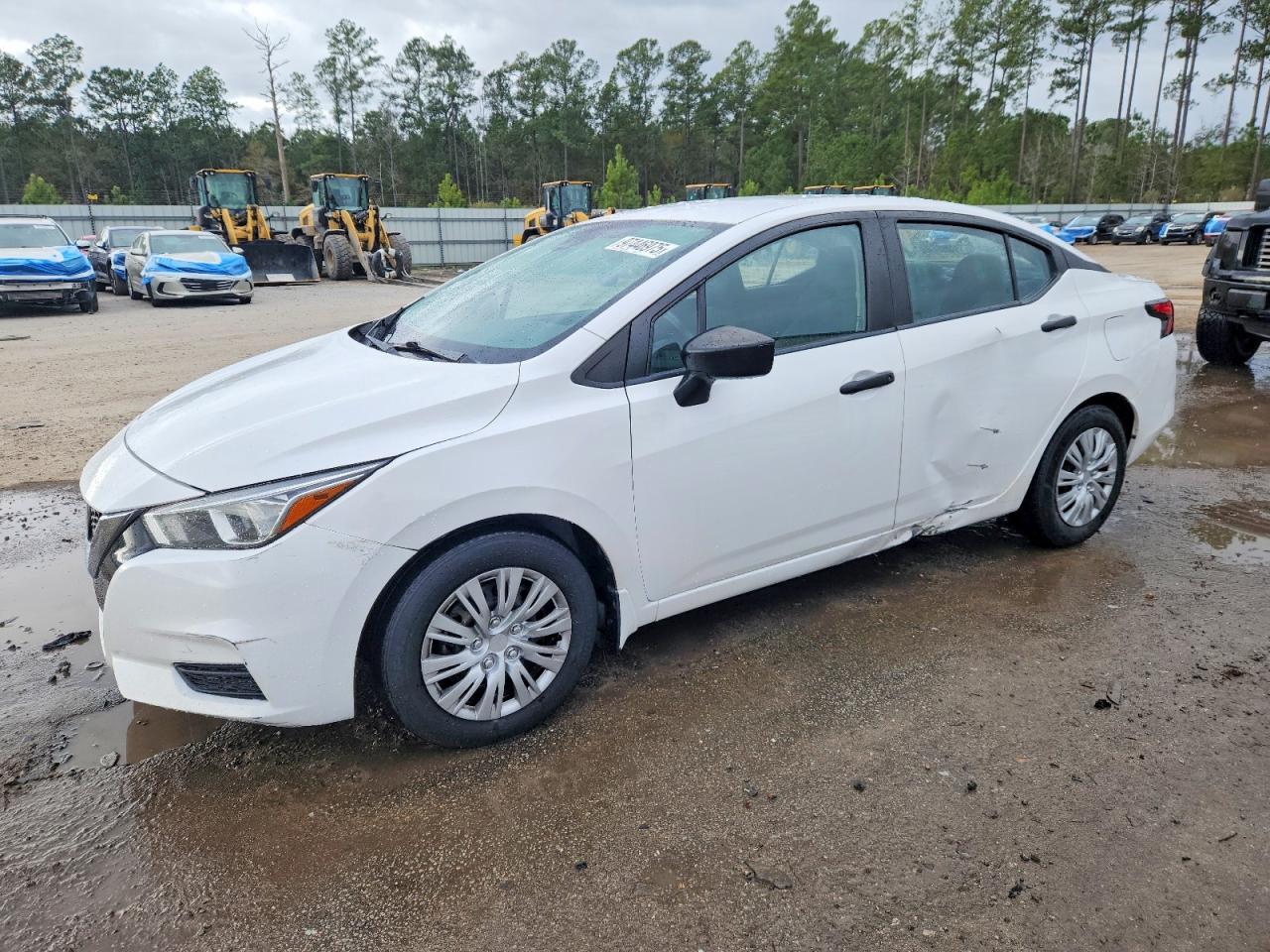 2020 NISSAN VERSA