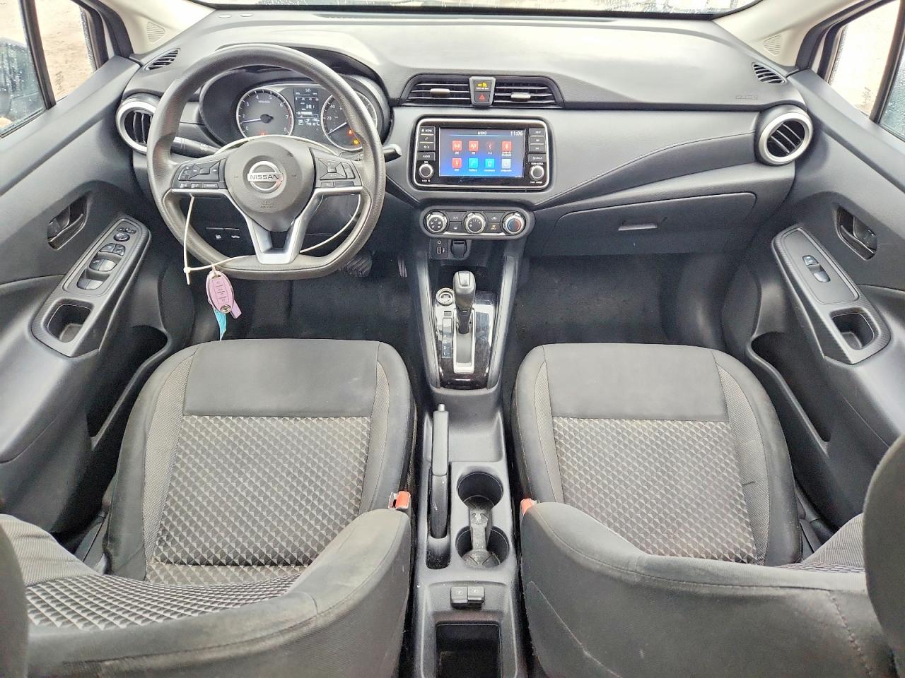 2020 NISSAN VERSA S photo 8