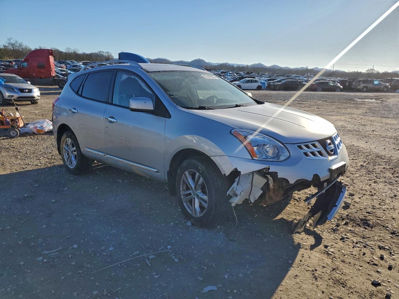 2013 NISSAN ROGUE S photo 7
