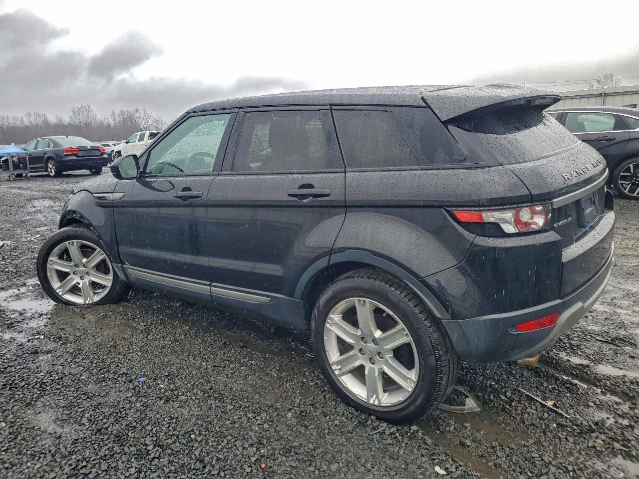 2014 LAND ROVER RANGE ROVER EVOQUE PURE PLUS photo 2