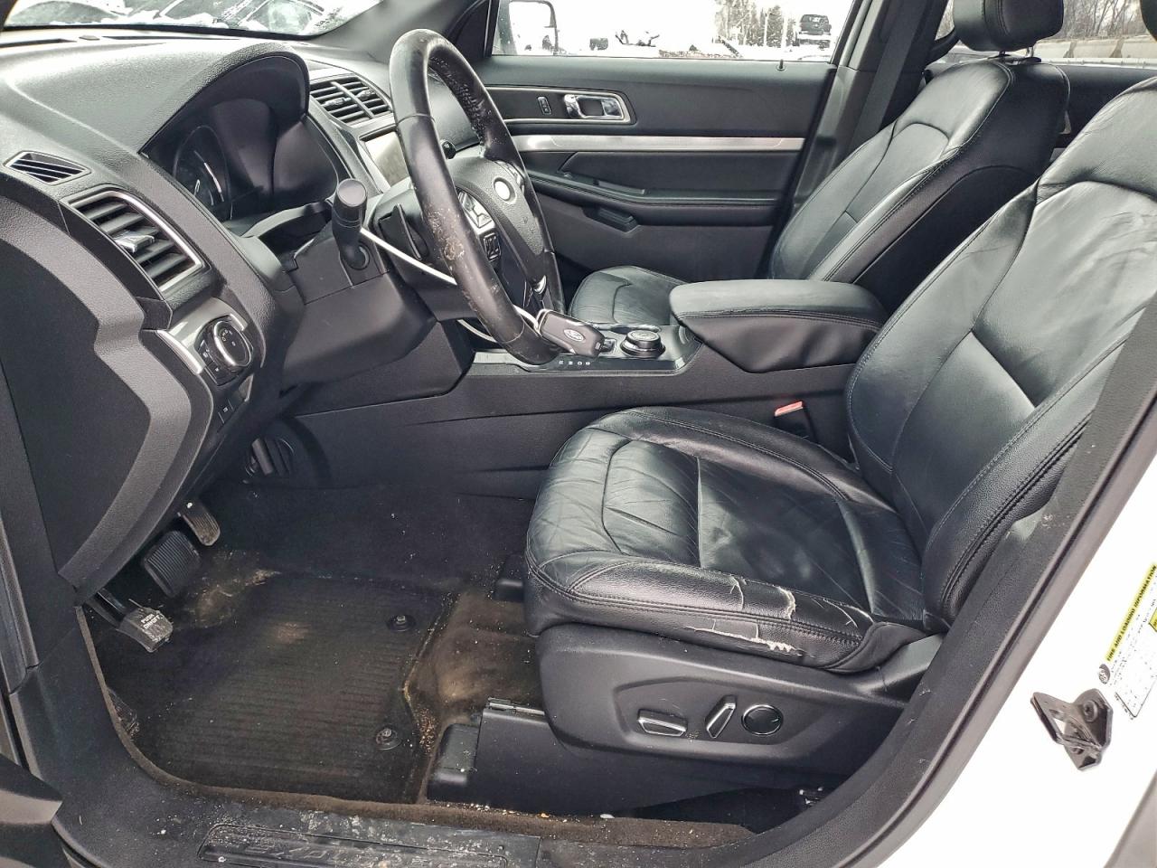 2016 FORD EXPLORER XLT photo 7