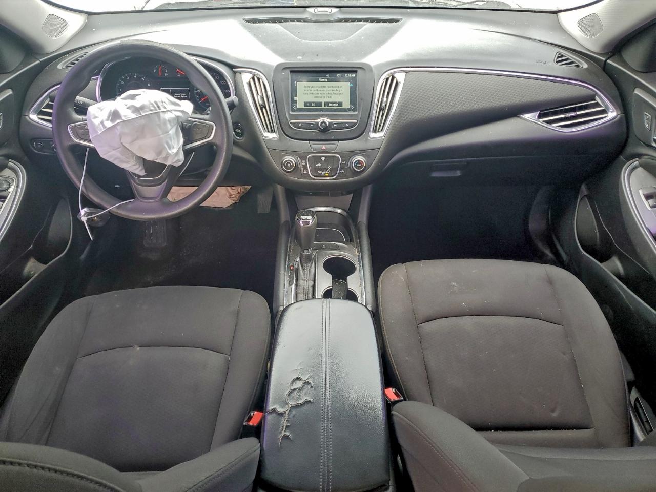 2018 CHEVROLET MALIBU LT photo 8