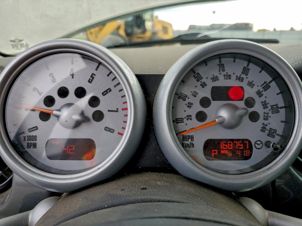 2005 MINI COOPER S photo 9