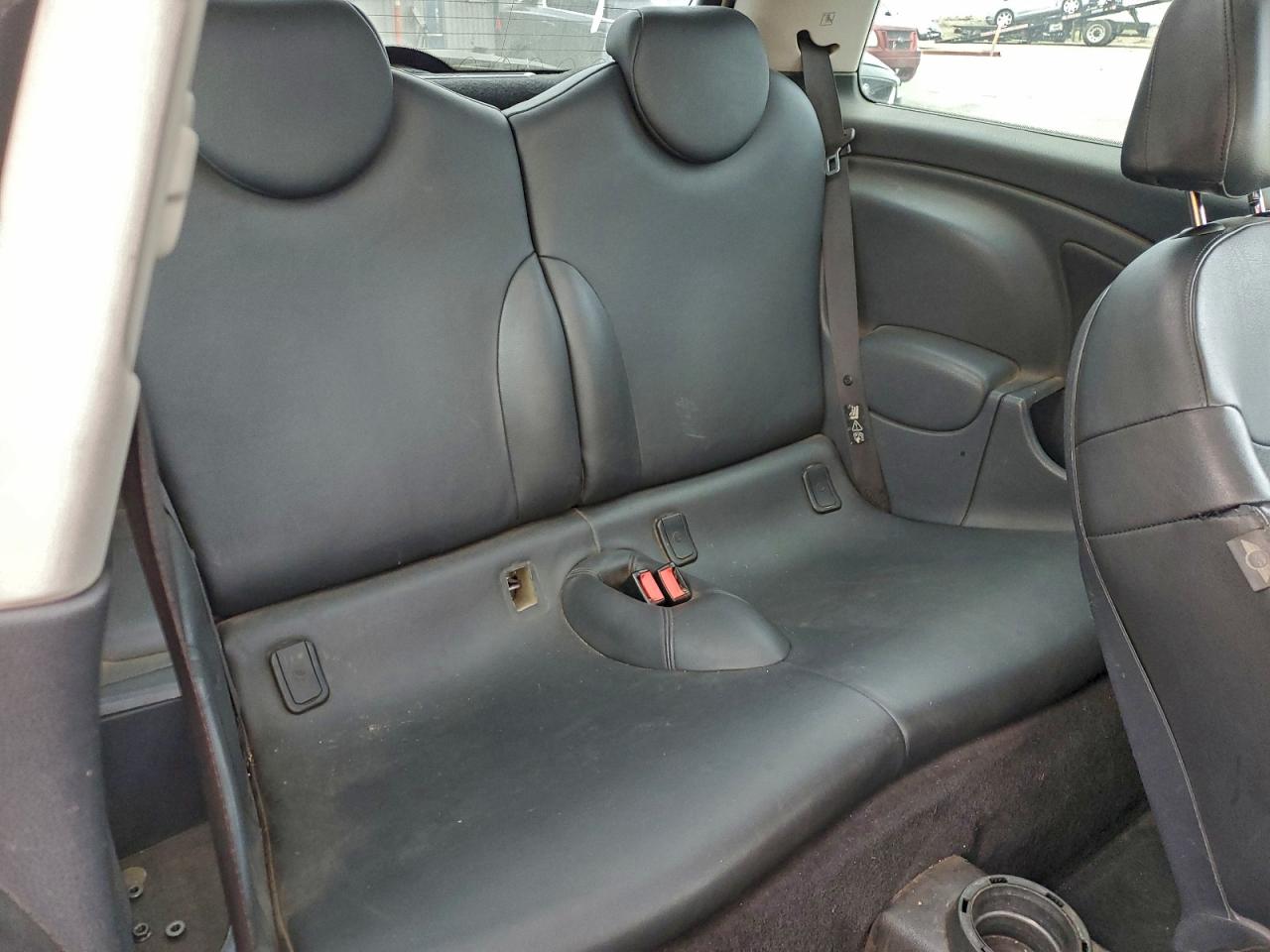 2005 MINI COOPER S photo 10