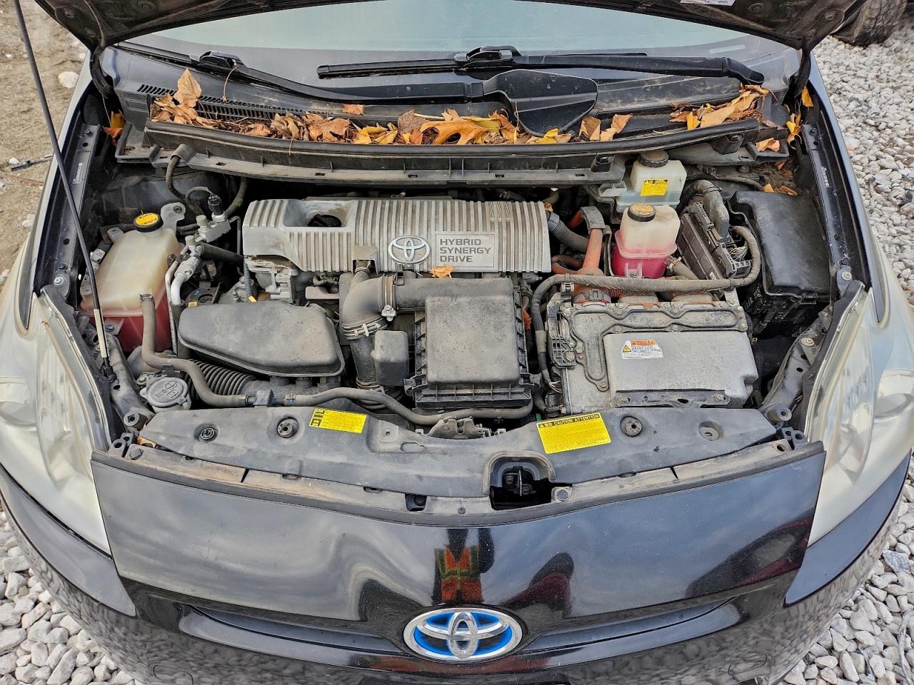 2010 TOYOTA PRIUS photo 11