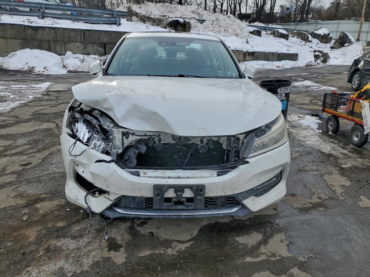 2016 HONDA ACCORD TOURING photo 5