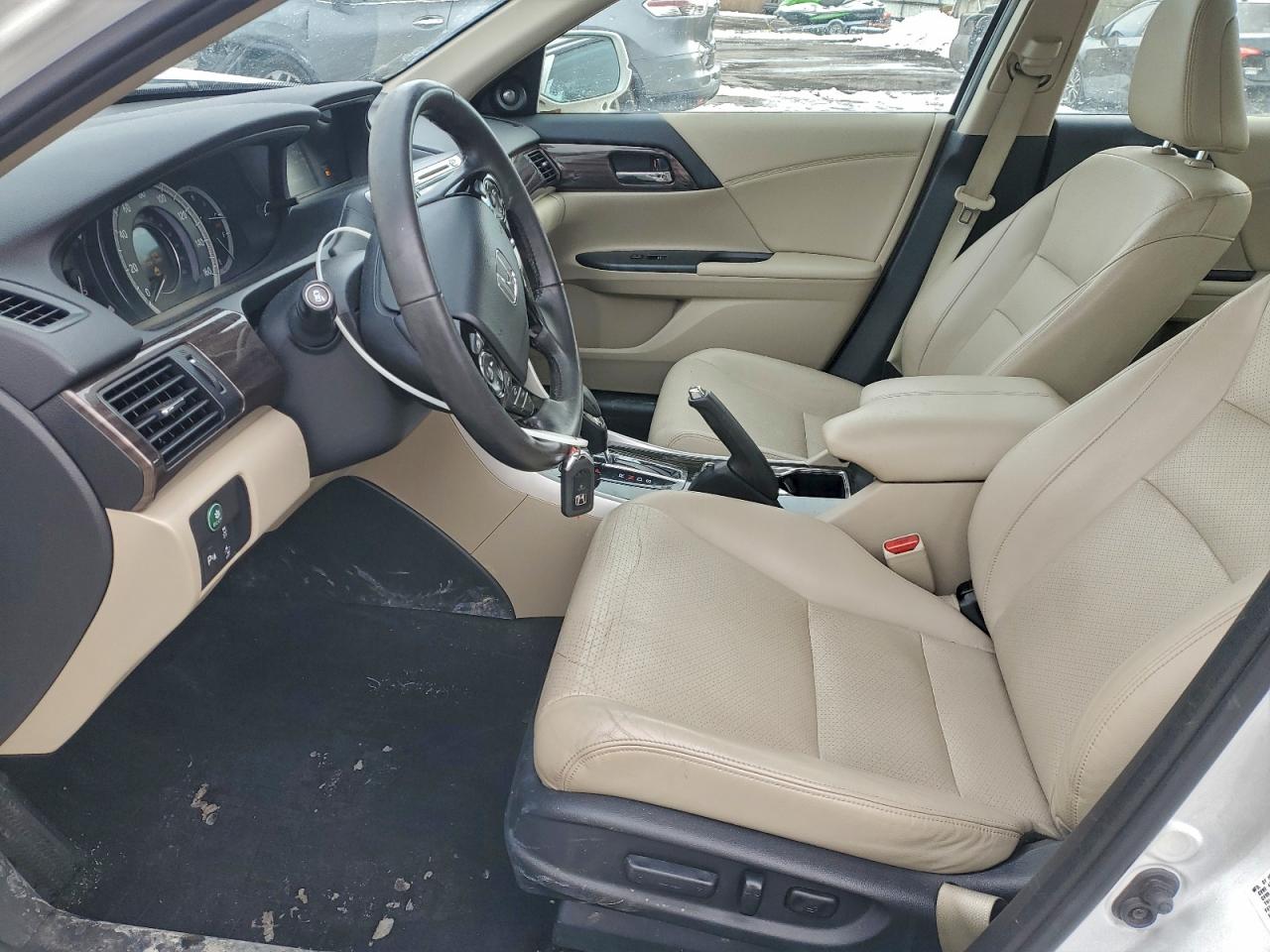 2016 HONDA ACCORD TOURING photo 7