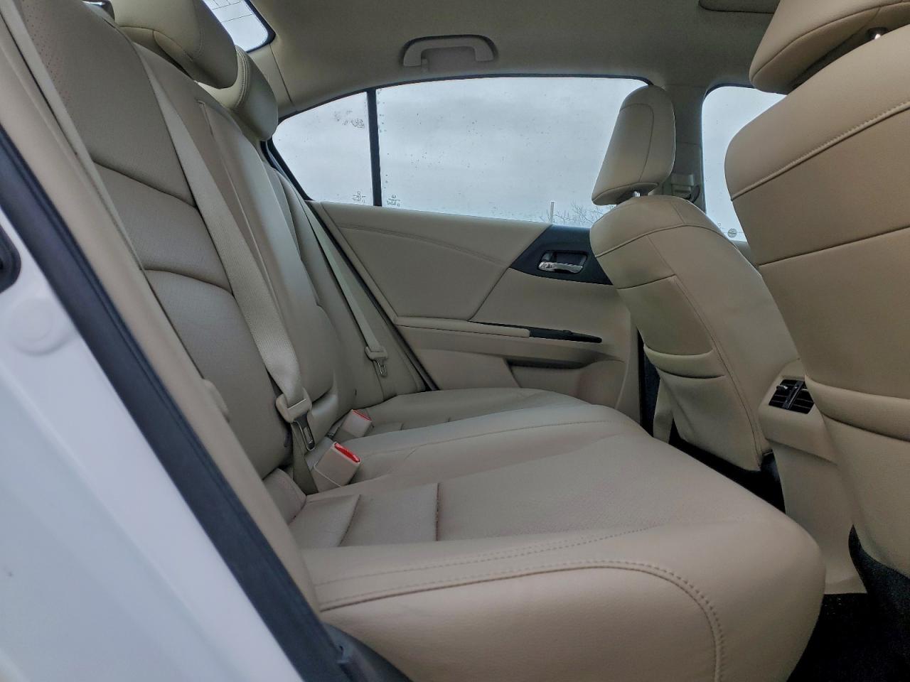 2016 HONDA ACCORD TOURING photo 10