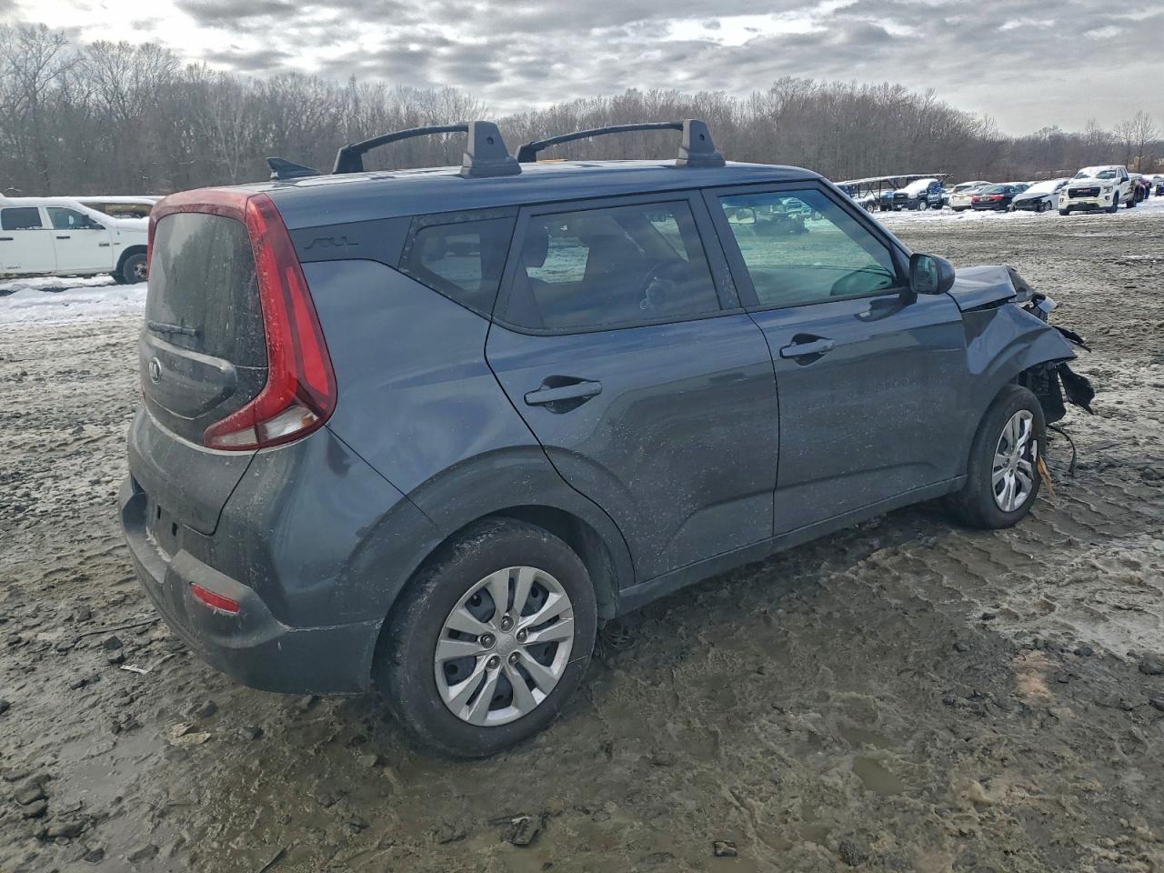 2021 KIA SOUL LX photo 3