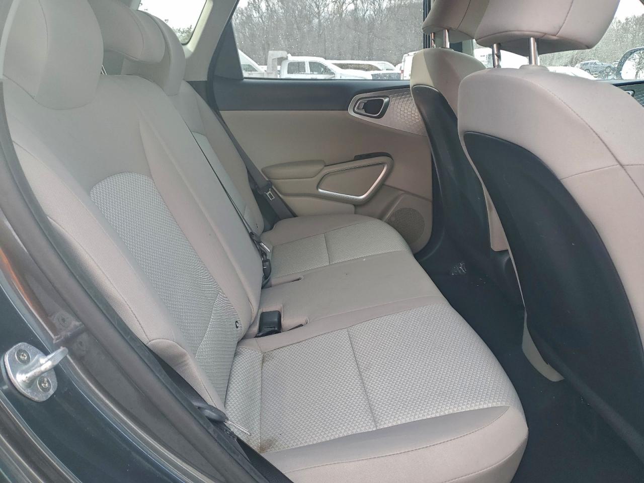 2021 KIA SOUL LX photo 11