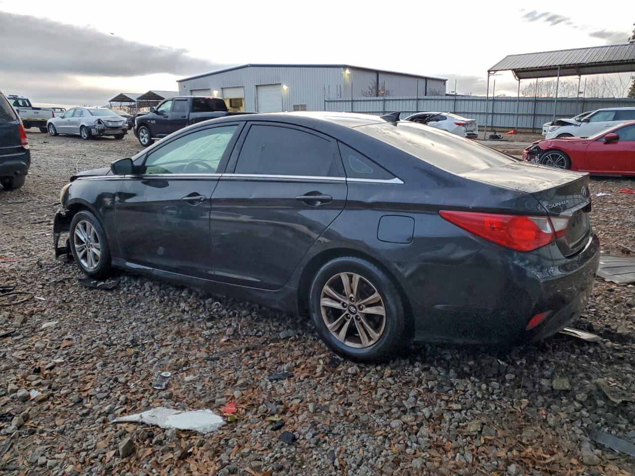 2014 HYUNDAI SONATA GLS photo 4
