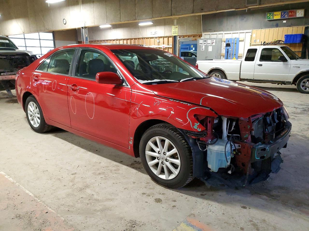2011 TOYOTA CAMRY BASE photo 4