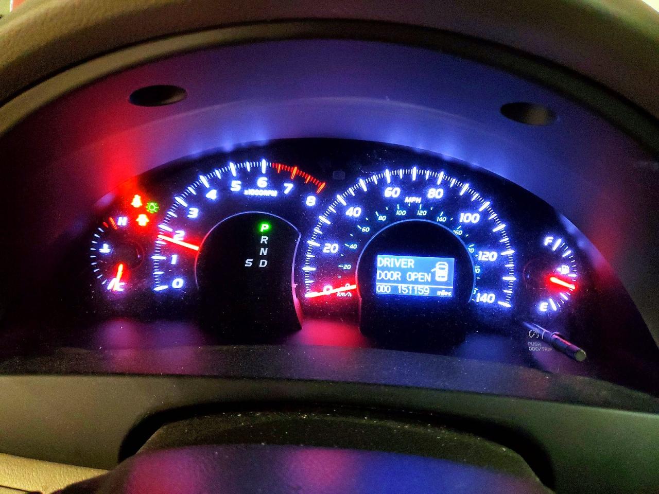2011 TOYOTA CAMRY BASE photo 9