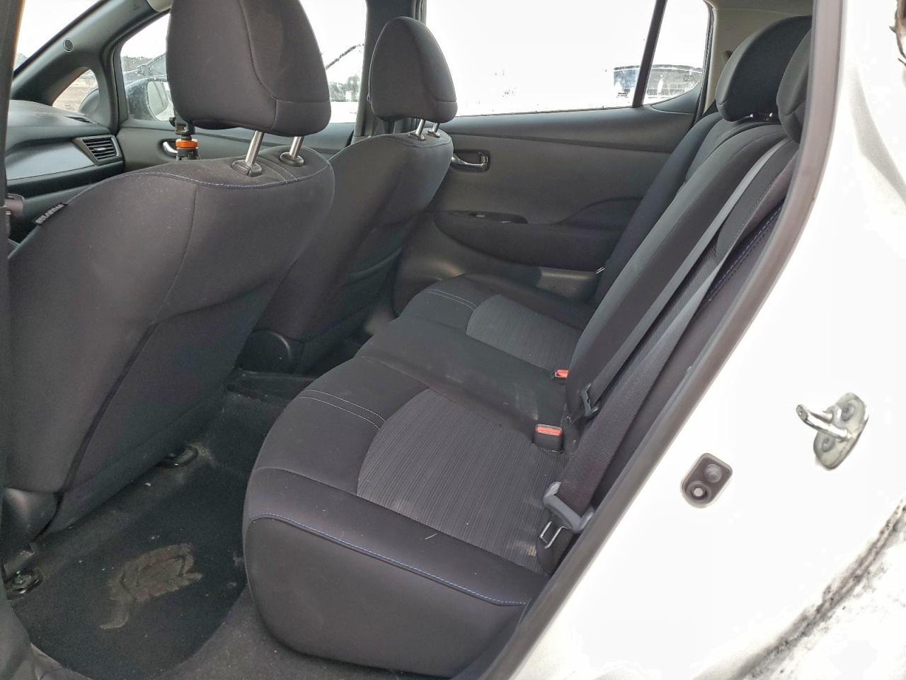 2019 NISSAN LEAF S PLUS photo 10