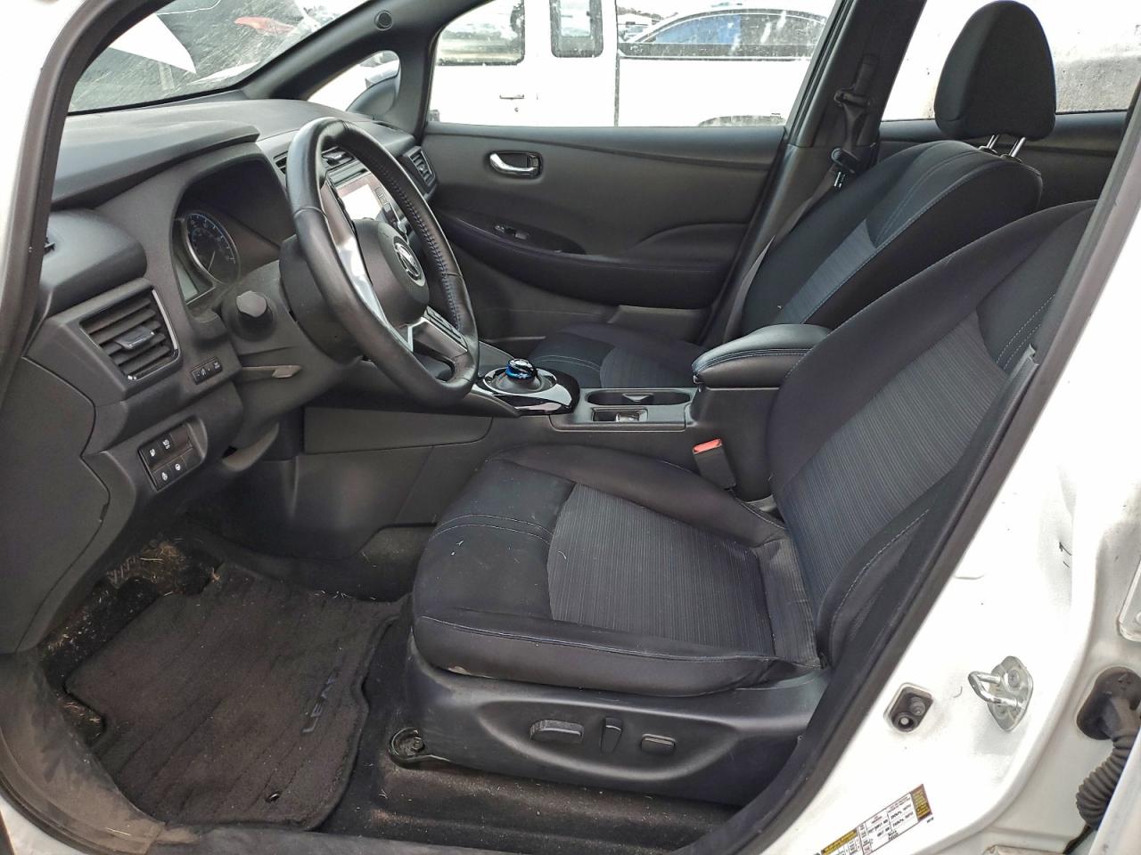 2019 NISSAN LEAF S PLUS photo 7