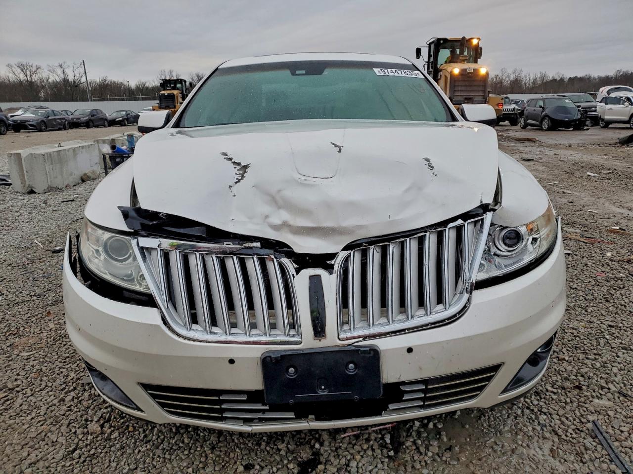 2011 LINCOLN MKS photo 5
