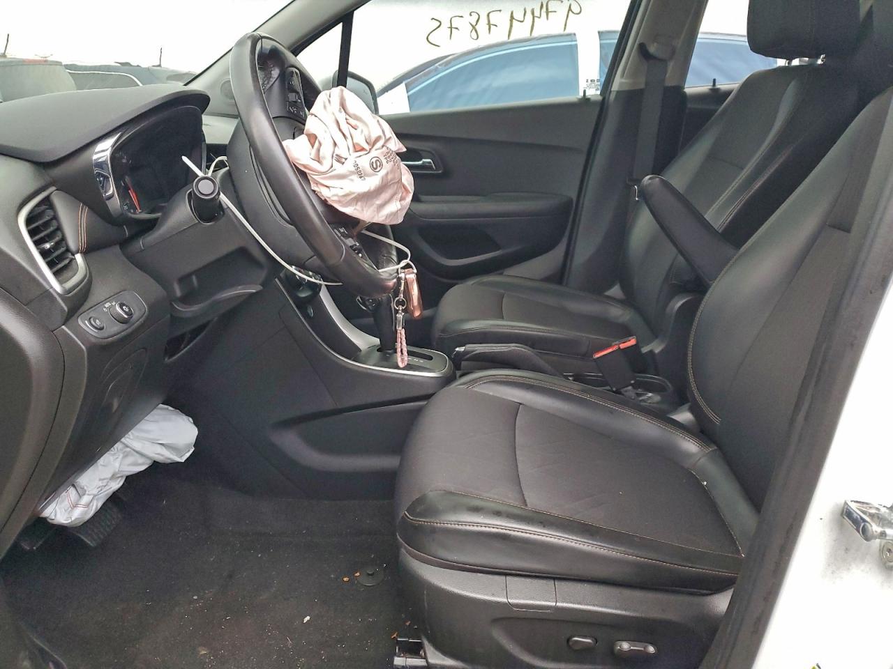 2020 CHEVROLET TRAX 1LT photo 7