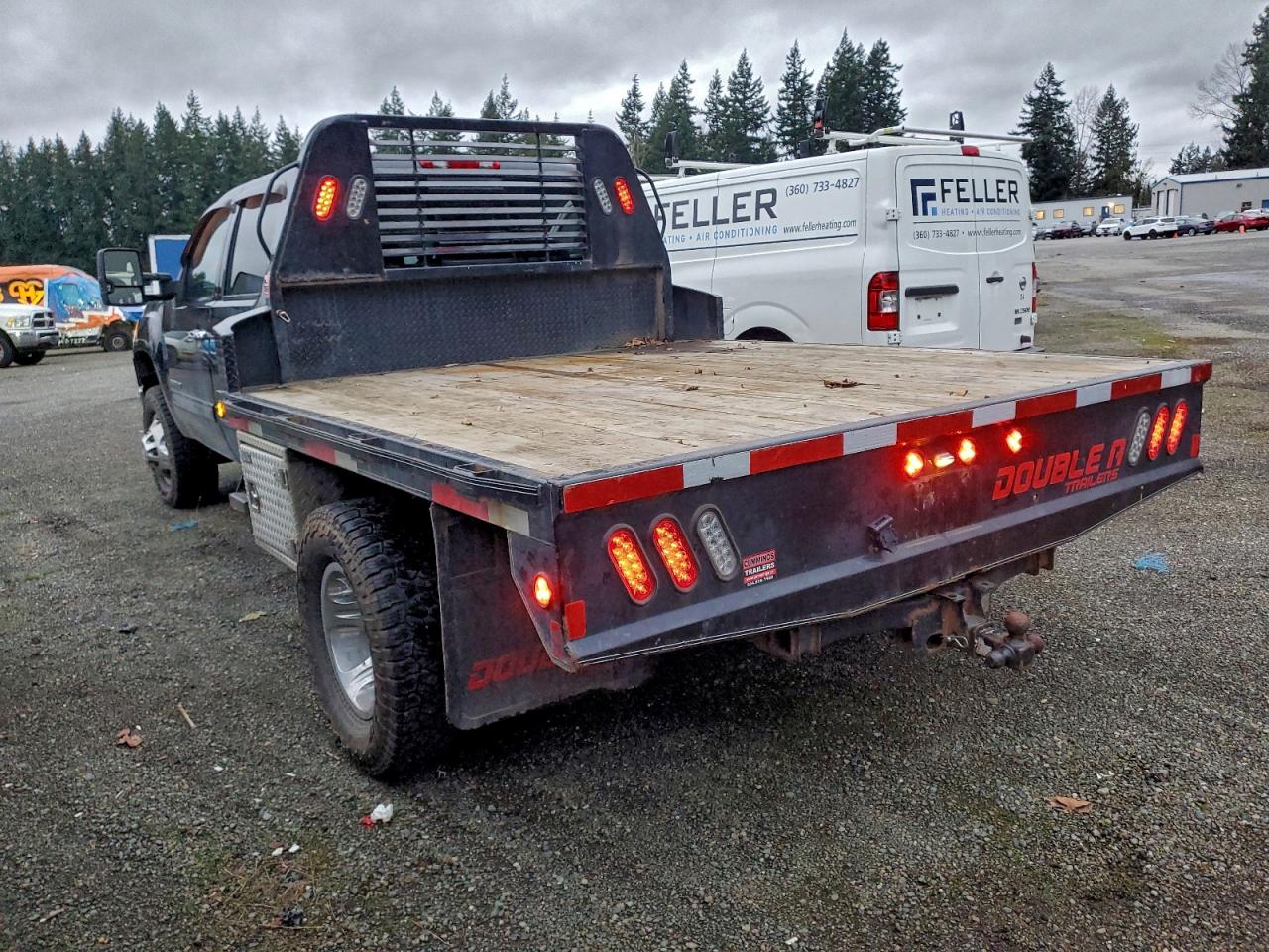 2011 GMC SIERRA K3500 SLT photo 2