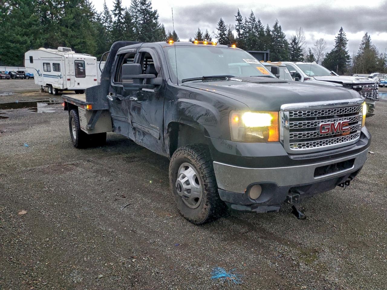 2011 GMC SIERRA K3500 SLT photo 4