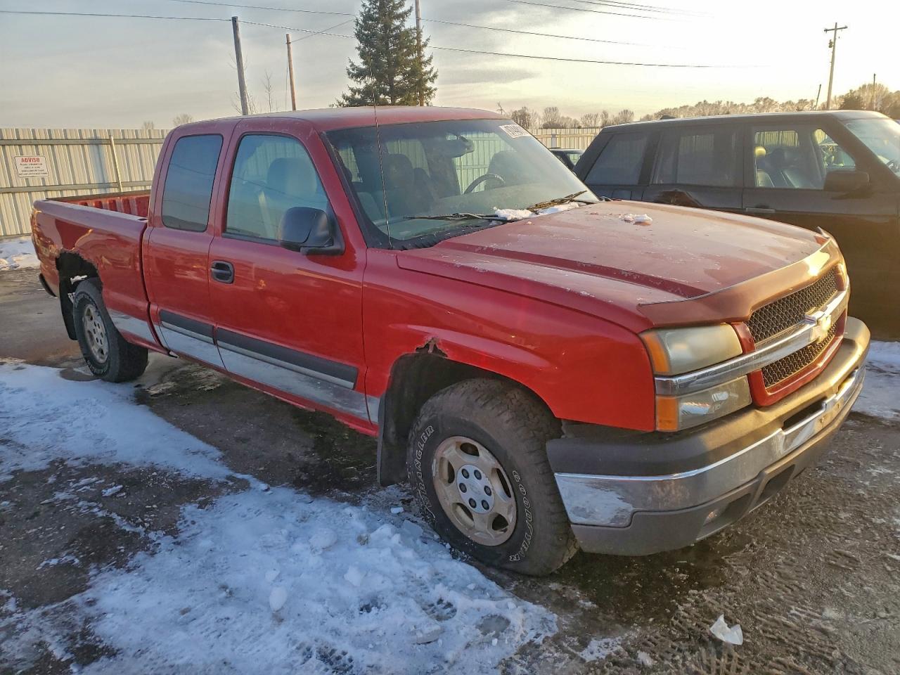 2004 CHEVROLET SILVERADO K1500 photo 4