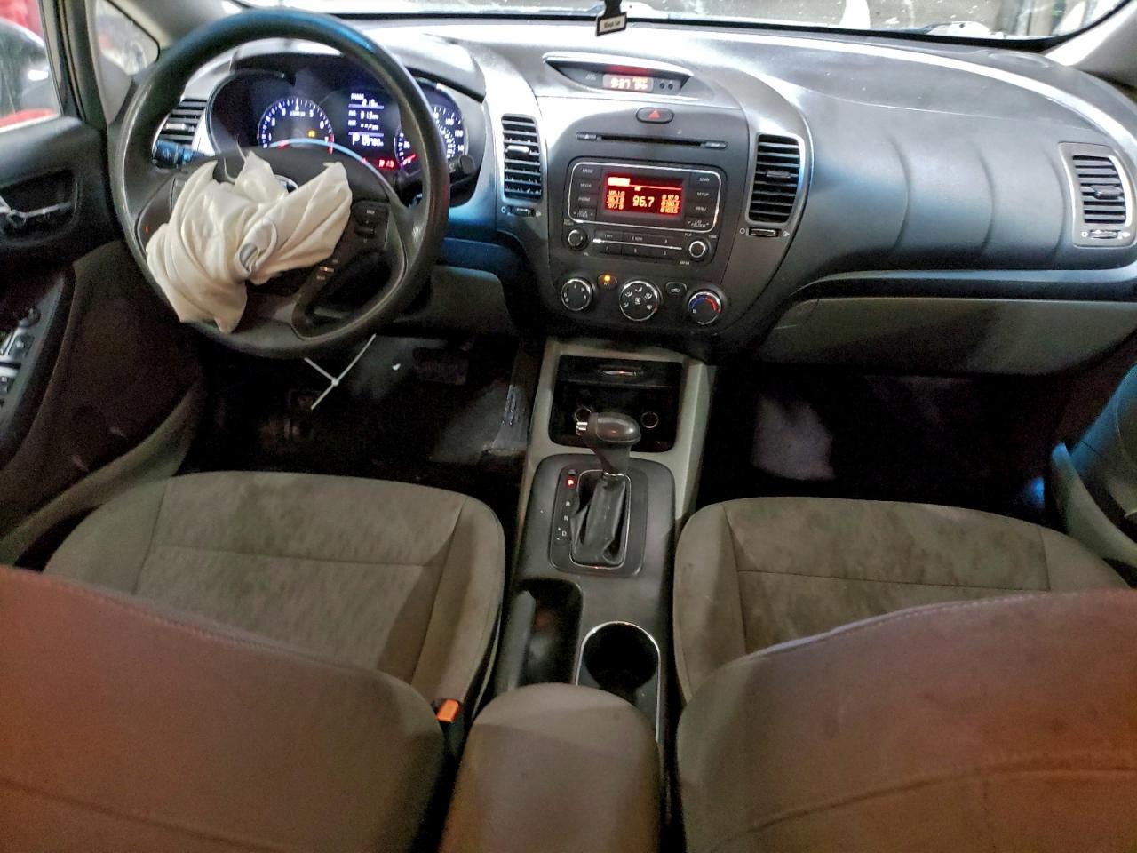 2015 KIA FORTE LX photo 15