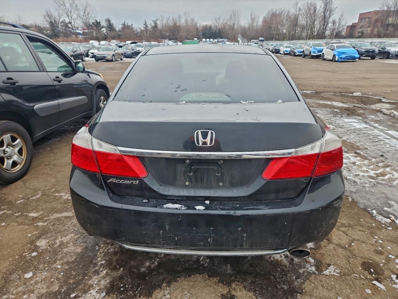 2015 HONDA ACCORD LX photo 6