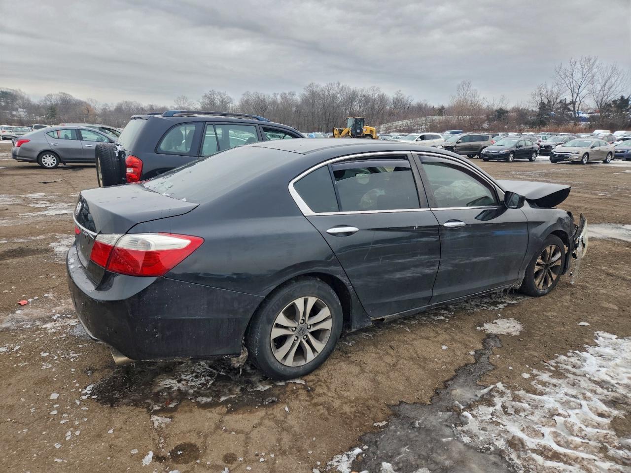 2015 HONDA ACCORD LX photo 3