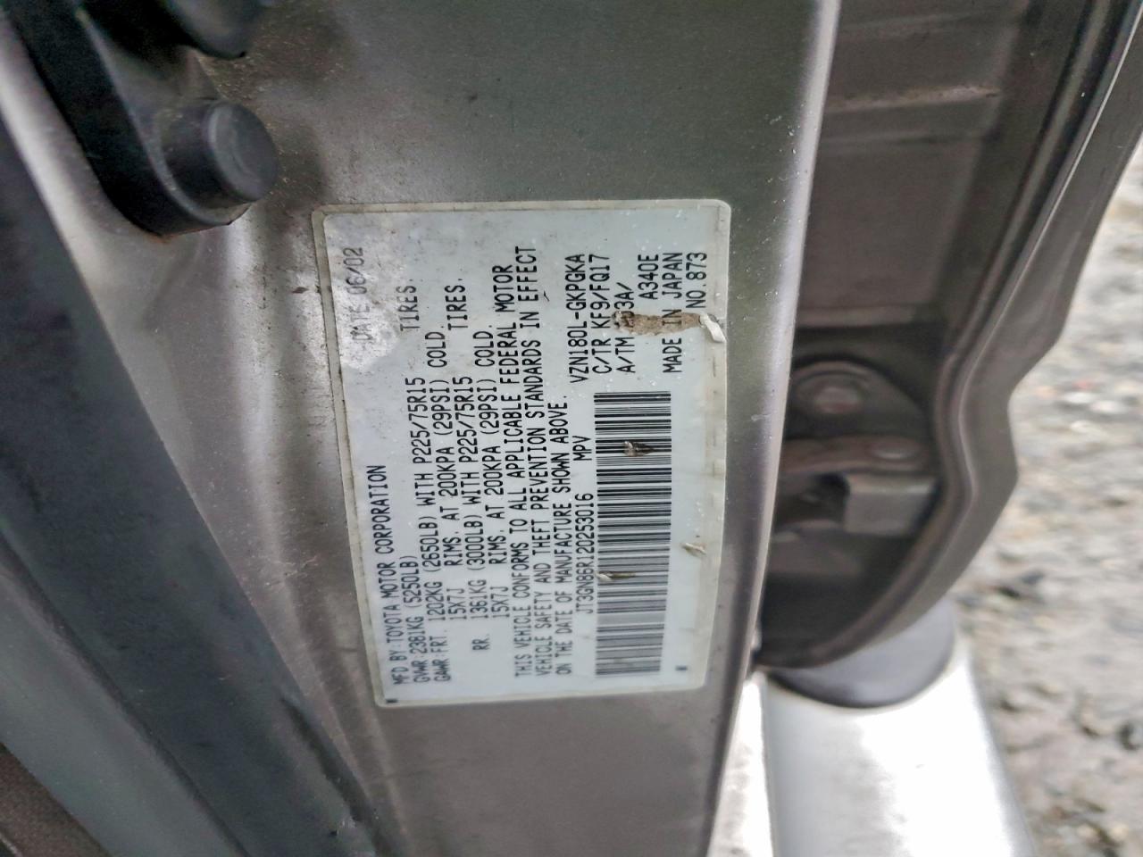 2002 TOYOTA 4RUNNER SR5 photo 12