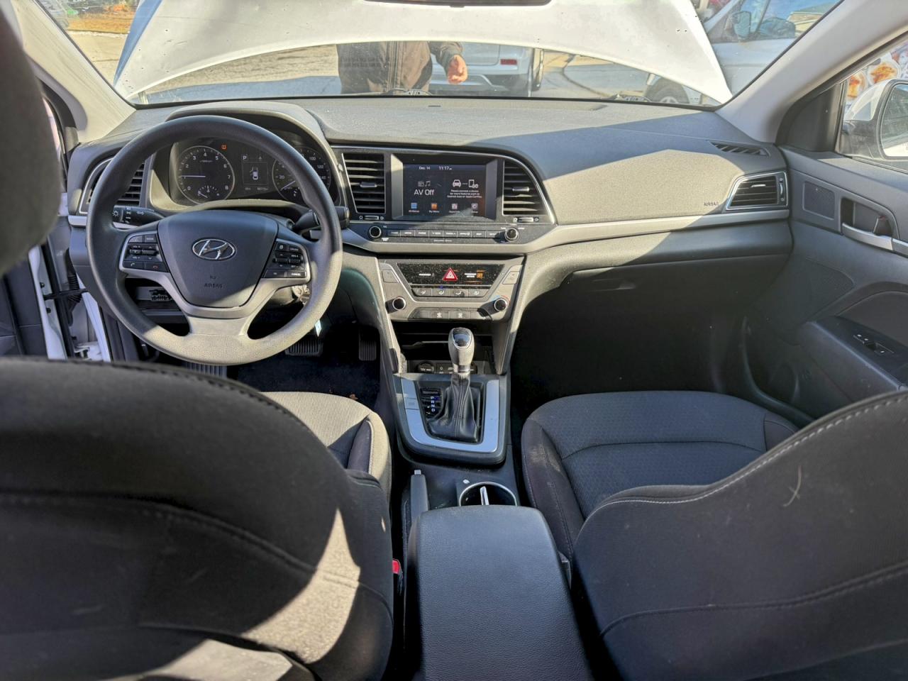 2018 HYUNDAI ELANTRA SEL photo 13