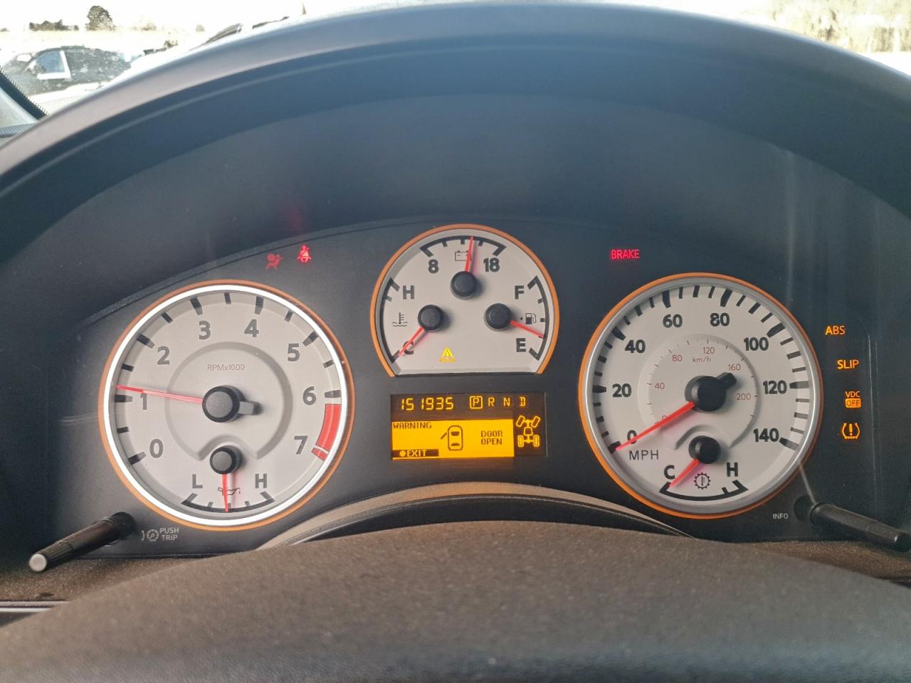 2010 NISSAN TITAN SE photo 9