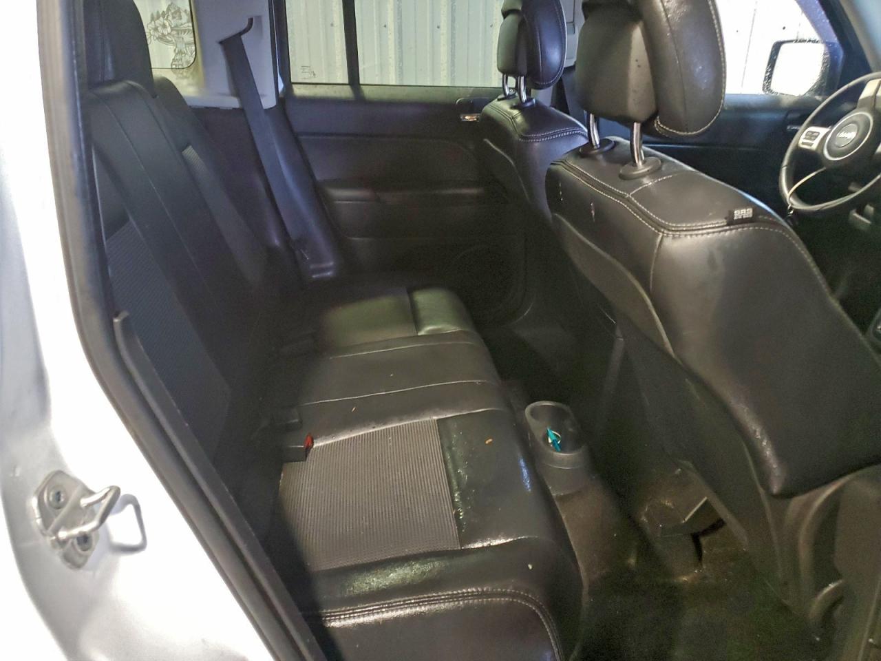 2014 JEEP PATRIOT LATITUDE photo 11