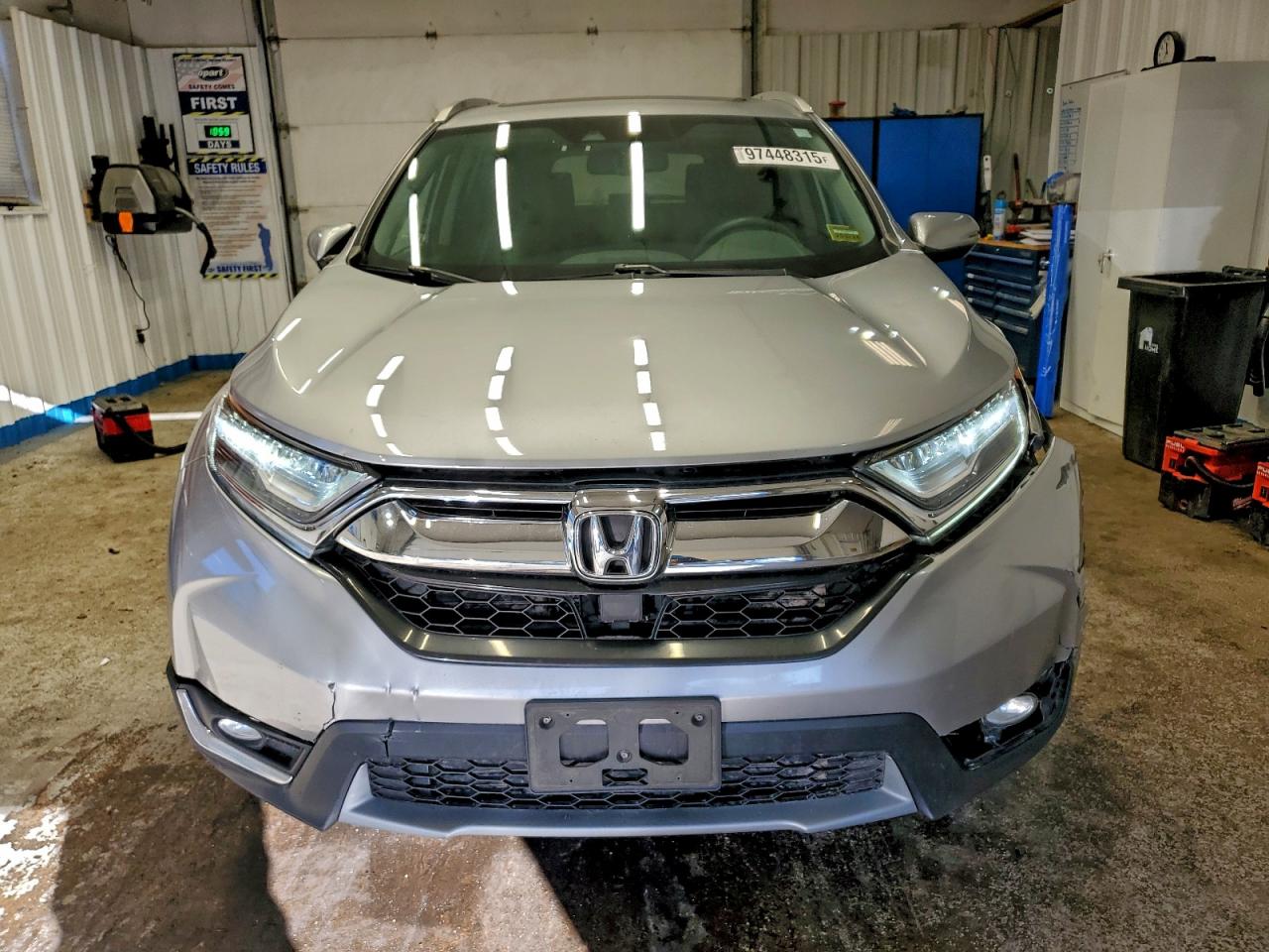 2017 HONDA CR-V TOURING photo 5