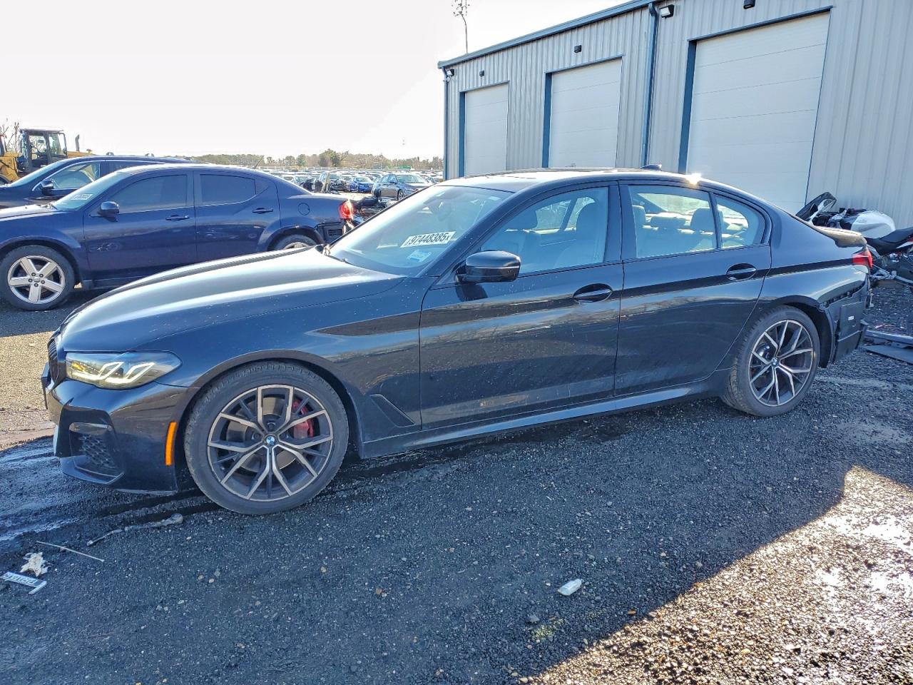 2023 BMW 530