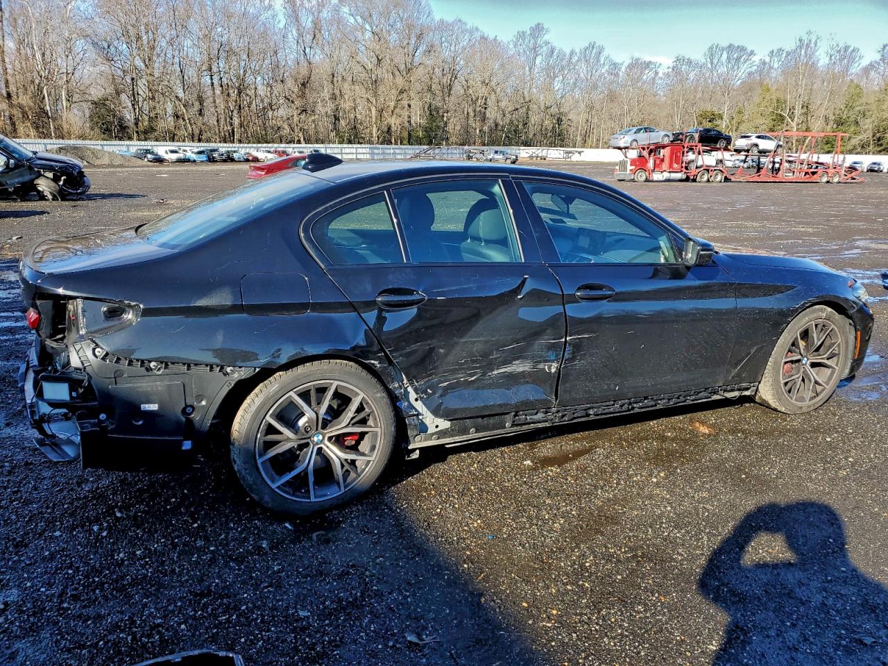 2023 BMW 530 XI photo 3