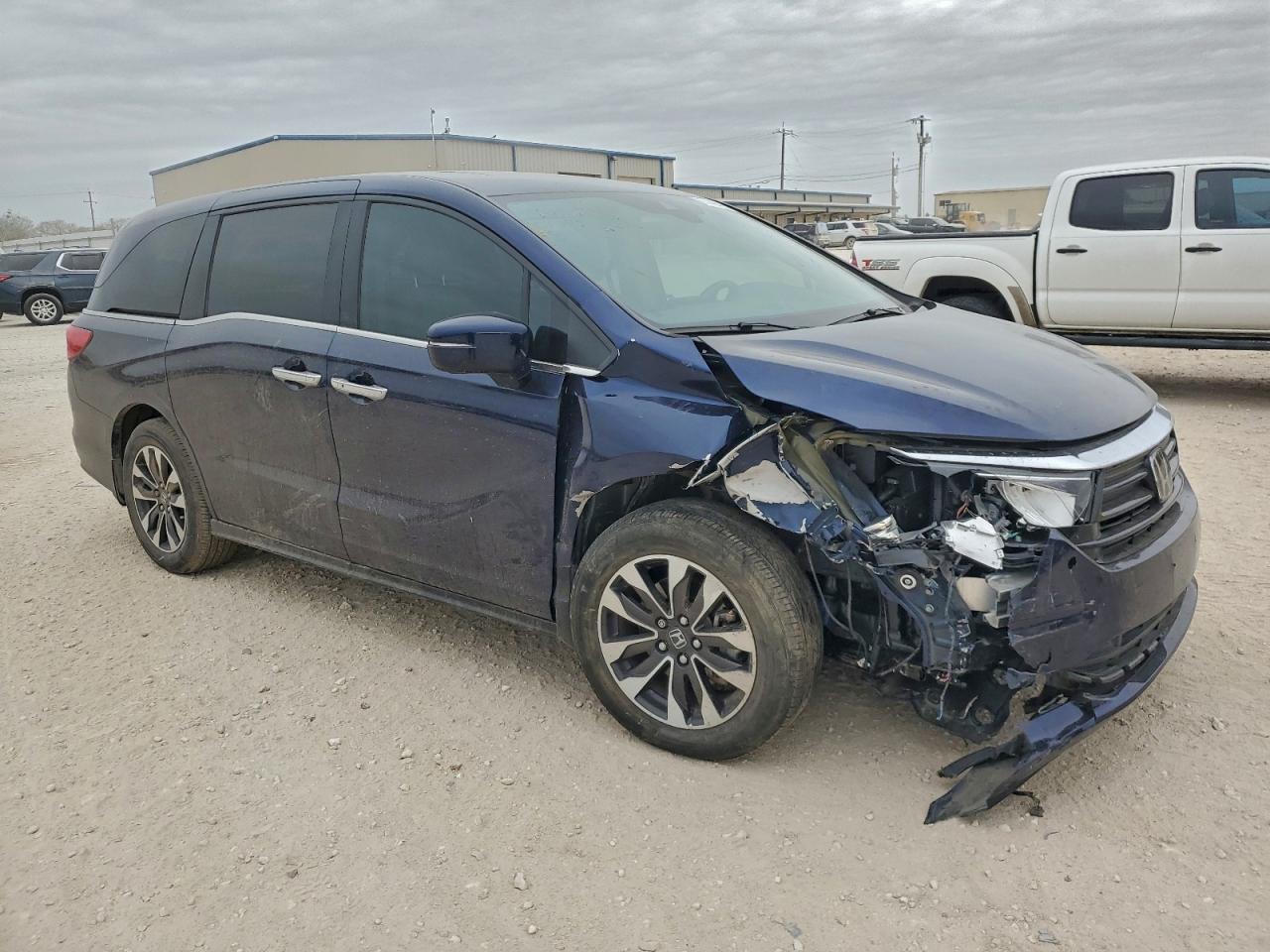 2024 HONDA ODYSSEY EXL photo 4